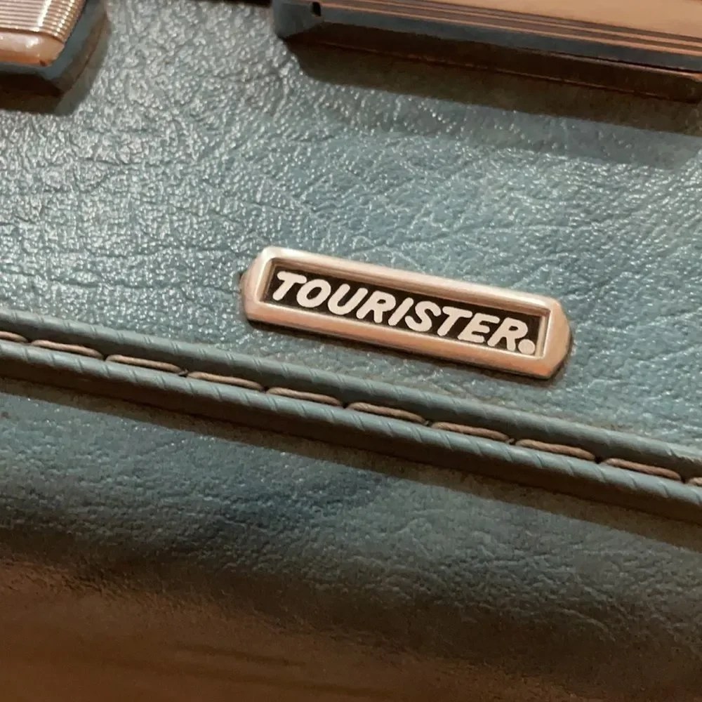 ♥️ Vintage American Tourister Aqua Blue Luggage - Picture 5 of 14